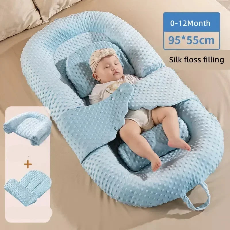 Oreiller de pente anti-reflux pour bébé | Hypoallergénique™