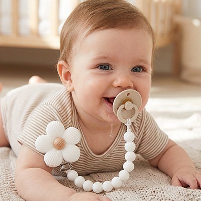 Attache tetine facile à laver