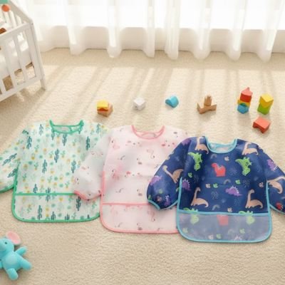 Bavoir manche longue pratique