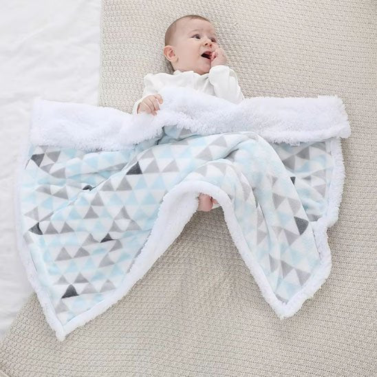 Couverture bébé adapté 