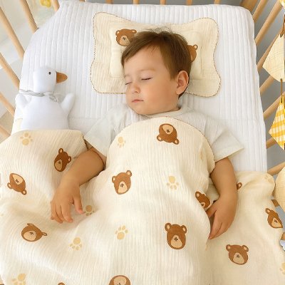 Couverture bébé délicate