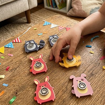 Hand spinner curiosité 