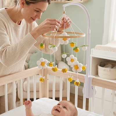 Mobile bébé suspendues