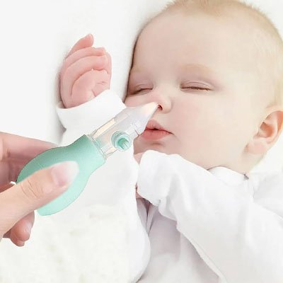Mouche bébé nécessaire 