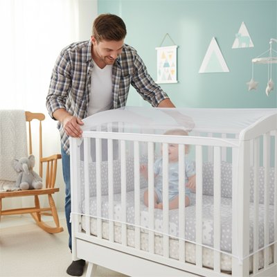 Moustiquaire lit bébé irréprochable