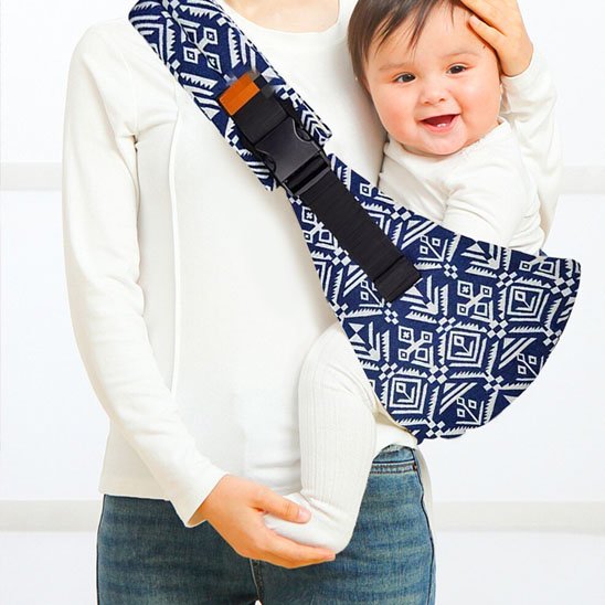 portage bebe echarpe bleu confortable