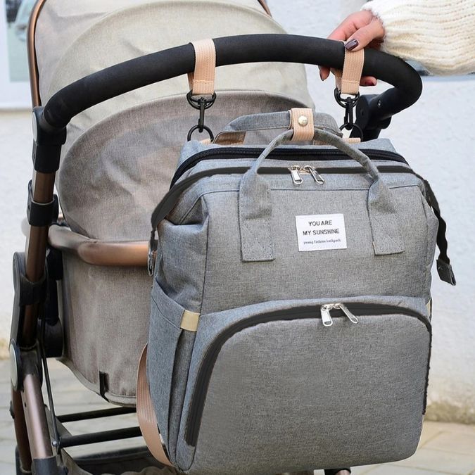 sac-a-langer-bebe-gris-pratique